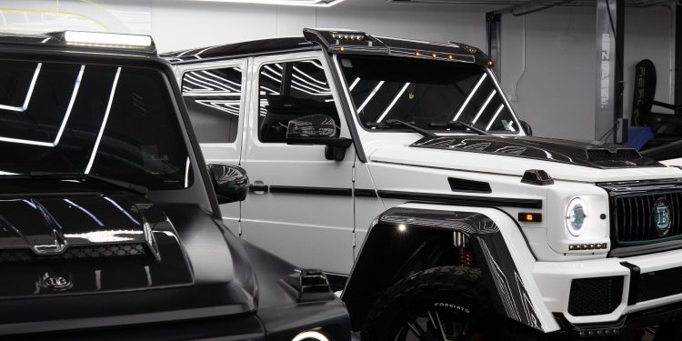 L’Audi Q7 Contre la Mercedes-Benz Classe G: Une Bataille de Voitures de Luxe