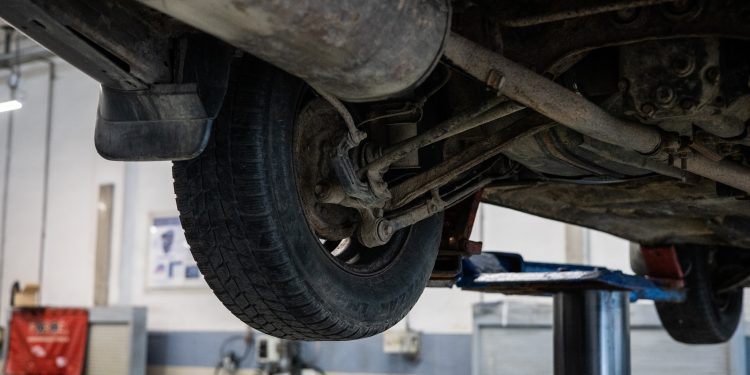 Comment Faire Pivoter vos Pneus de Voiture