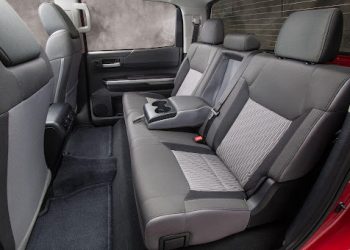 Sièges En Cuir Ou En Tissu – Lequel Complète L’intérieur De Votre Voiture?
