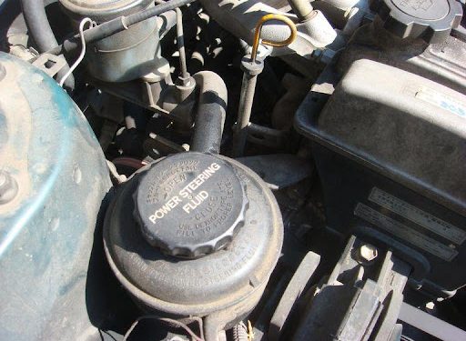 Pouvez-Vous Utiliser Du Liquide De Transmission Pour La Pompe De Direction Assistée?
