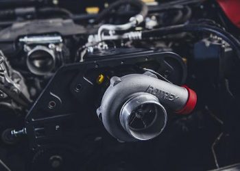 Fuite D’huile De Voiture : Les Menaces Et Les Solutions