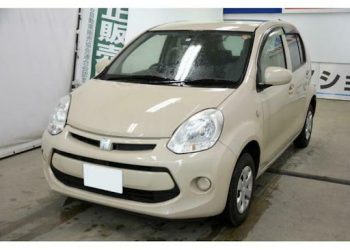 Revue de la Toyota Passo 2016