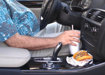 5 Meilleures Voitures pour les Conducteurs Obèses à Acheter Maintenant