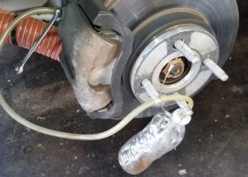 Comment Purger l’Air des Conduites de Frein