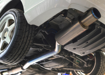 Causes des Problèmes de Système d’Échappement