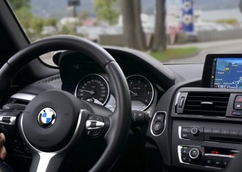 Entretien automobile : Conseils pour les routes ivoiriennes