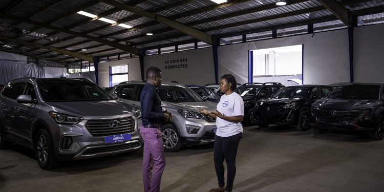 Comment éviter les arnaques lors de l’achat d’une voiture d’occasion grâce à Auto24