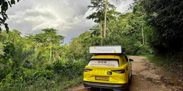 Le Problème de l’Autonomie : Jusqu’où Peut-on Rouler en Voiture Électrique en Côte d’Ivoire ?