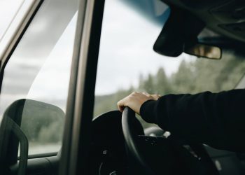 Permis de Conduire en Côte d’Ivoire : Quelles sont les Conditions à Remplir en 2025 ?