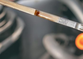 Comment vérifier facilement l’huile de son moteur ? ?️