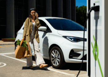 2025 : mobilité électrique Côte d’Ivoire en plein essor grâce à de grands projets publics