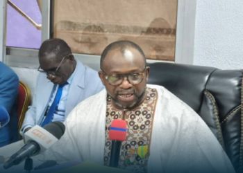 Immatriculation des véhicules en Côte d’Ivoire : plus de 306 000 plaques posées, le bilan du Guichet Unique Automobile